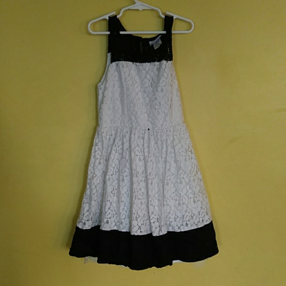 Black and white lace dress